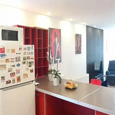 Luxury With Terrace │ Near Ramada Istambul