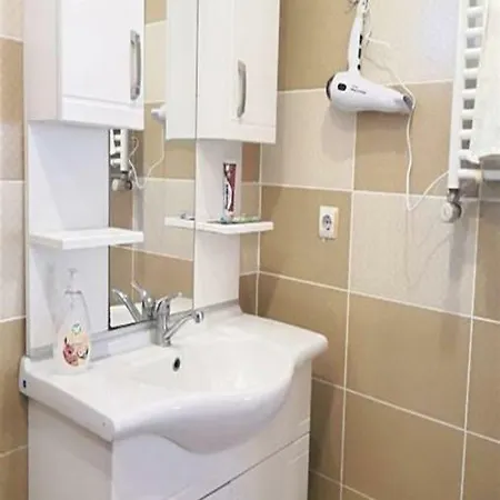Appartement Luxury With Terrace │ Near Ramada Istambul